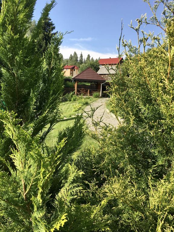 Girska Khatynka Slavske Buitenkant foto