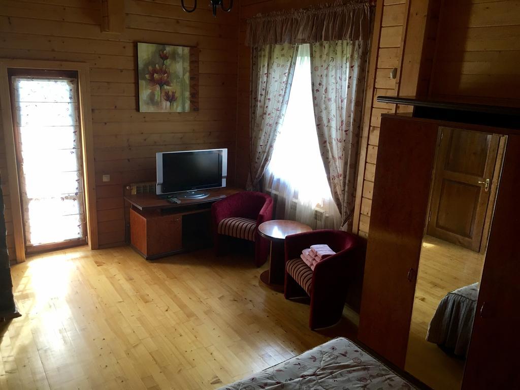 Girska Khatynka Slavske Buitenkant foto